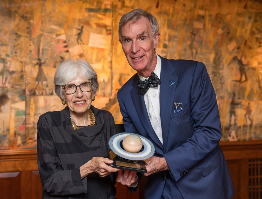 Bill Nye presents the Cosmos Award to Dava Sobel